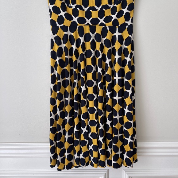 Donna Morgan Whitt Jersey Dress Honeycomb Navy blue Mustard yellow‎ Sz 0 - Picture 4 of 9